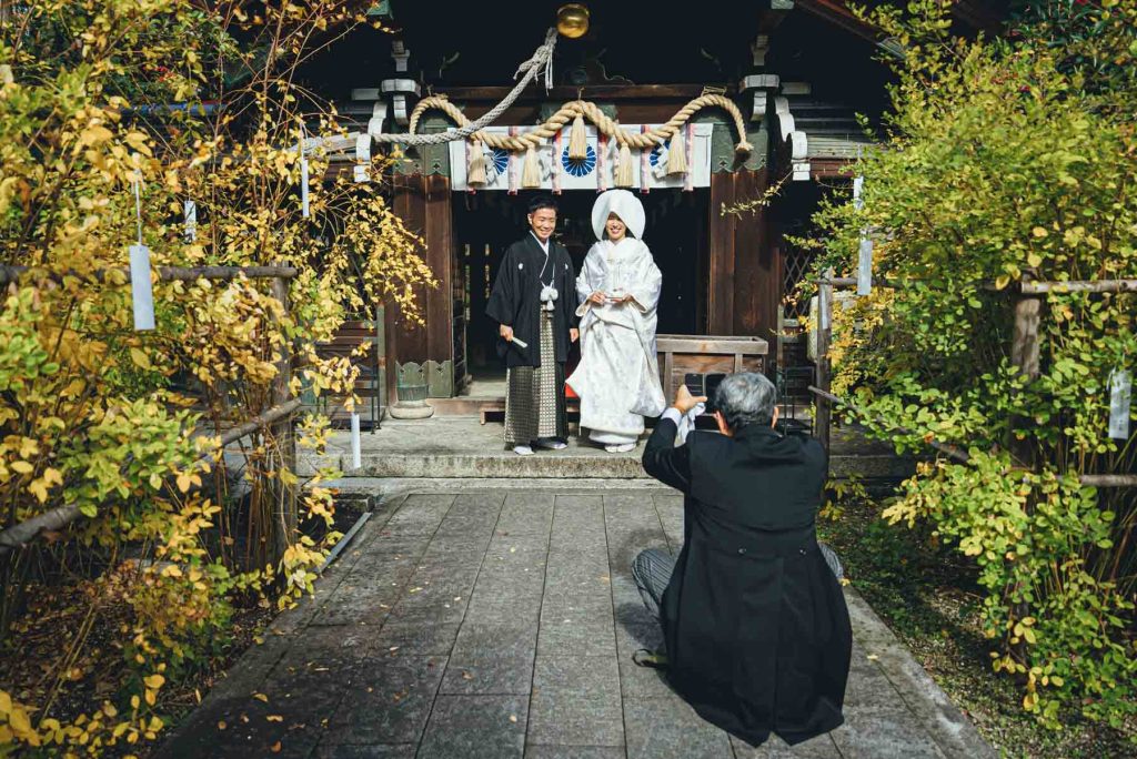 梨木神社での結婚式写真の出張撮影持ち込みカメラマン