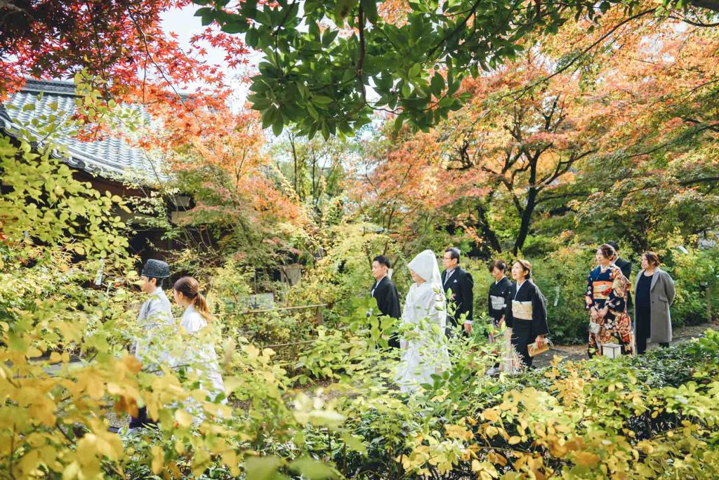 梨木神社での結婚式写真の出張撮影持ち込みカメラマン