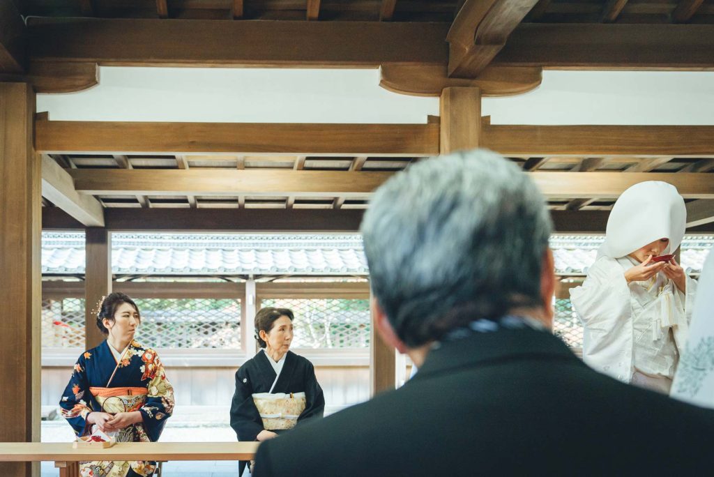 梨木神社での結婚式写真の出張撮影持ち込みカメラマン